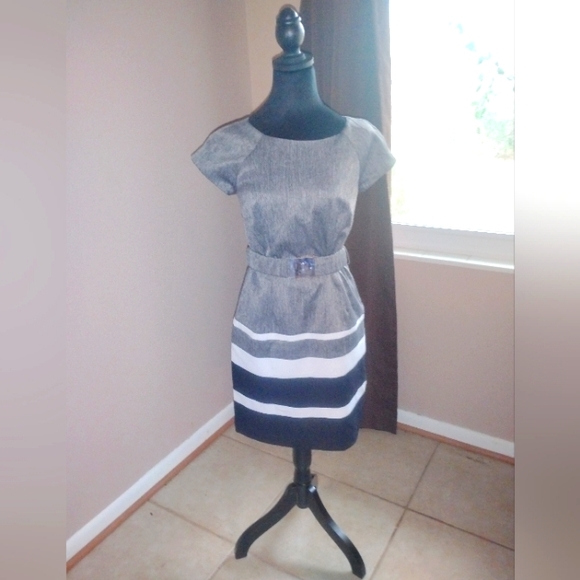 Sandra Darren Dresses & Skirts - 🩶🖤🤍 NWOT Womens Sandra Darren Dress Stripes 4P Office Interview Work Network